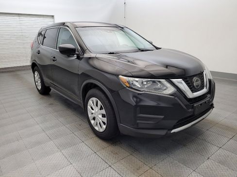 Used 2020 Nissan Rogue S FWD image 13