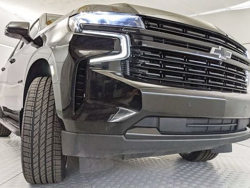 Used 2023 Chevrolet Tahoe RST w/ Luxury Package AWD/4WD image 25