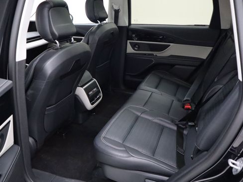 Used 2024 Lincoln Nautilus Reserve w/ Equipment Group 202A image 29