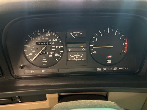 Used 1988 BMW M5 image 30