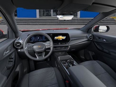 New 2026 Chevrolet Equinox LT image 15