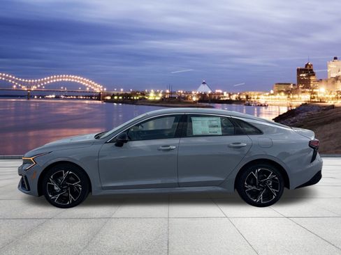 New 2025 Kia K5 GT-Line image 2