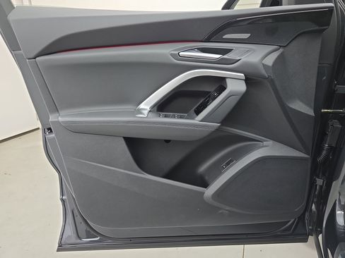 New 2025 Audi Q5 Premium Plus image 24