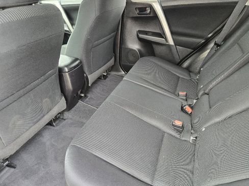 Used 2017 Toyota RAV4 LE image 29