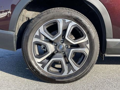 Certified 2025 Subaru Ascent Touring w/ Popular Package #2 image 32