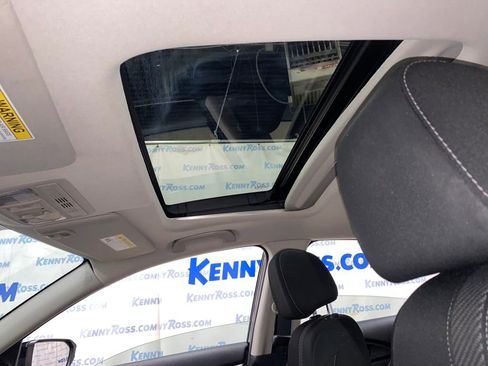 Used 2017 Honda Civic EX image 19