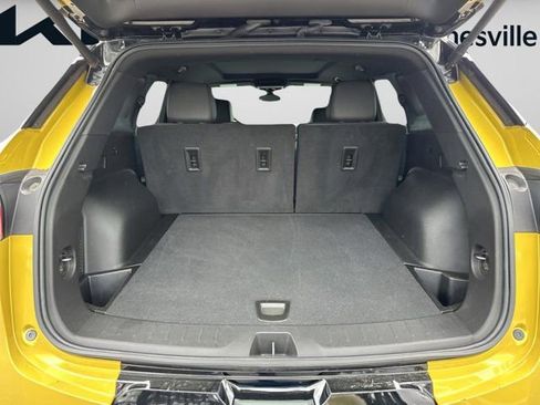 Used 2022 Chevrolet Blazer RS w/ Enhanced Convenience Package FWD image 13