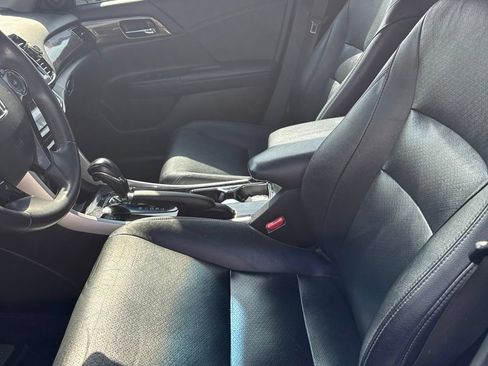 Used 2016 Honda Accord EX-L image 13