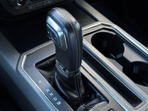 Used 2017 Ford F150 Raptor w/ Equipment Group 802A Luxury image 22