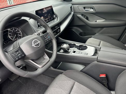 New 2026 Nissan Rogue SV image 10
