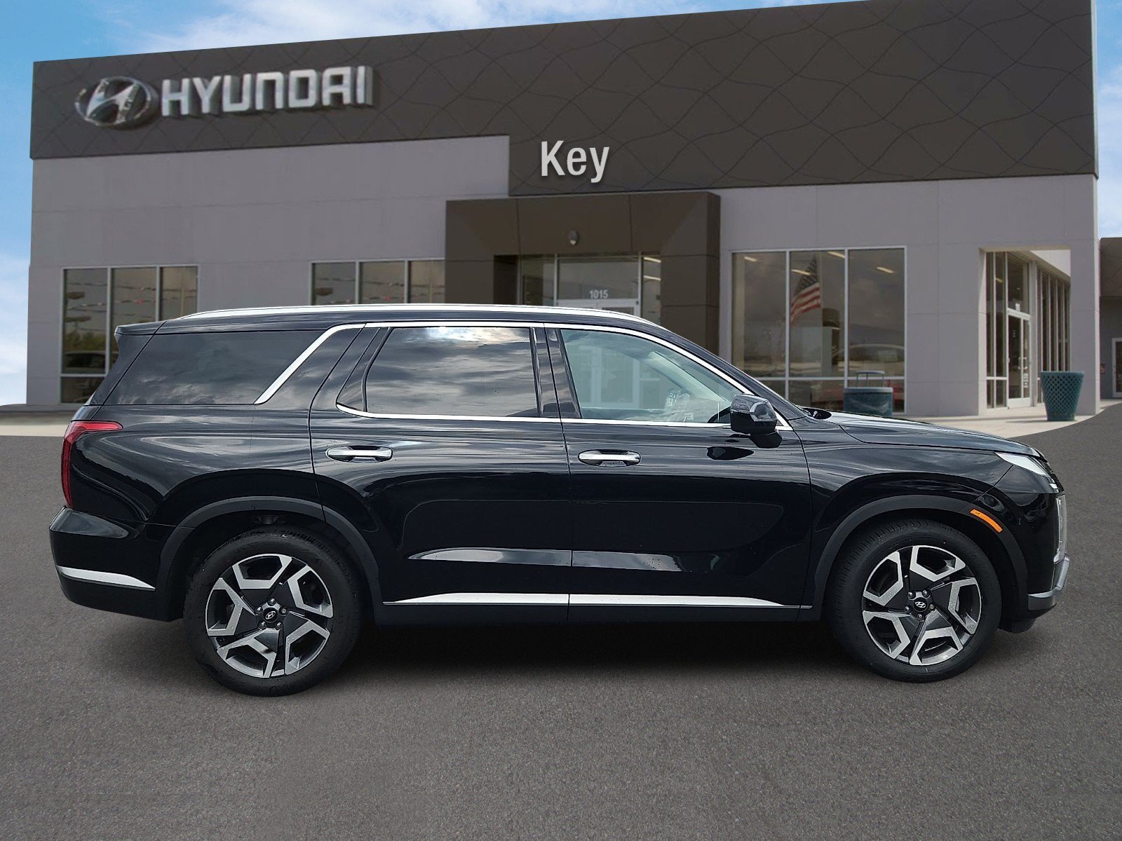 Certified 2024 Hyundai Palisade SEL w/ Premium Package AWD/4WD image 2
