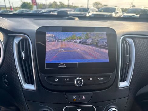 Used 2024 Chevrolet Malibu RS image 18