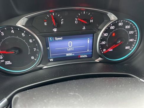 Used 2024 Chevrolet Equinox LT image 11