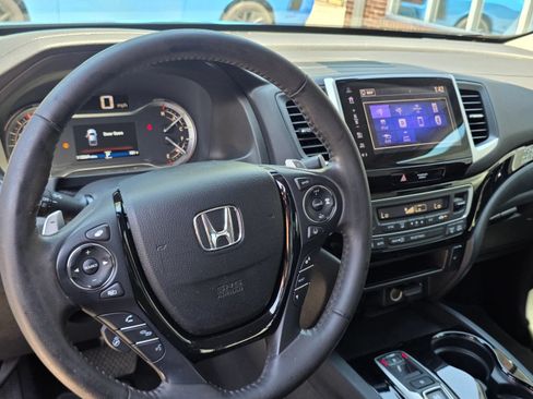 Used 2020 Honda Ridgeline RTL-E image 12