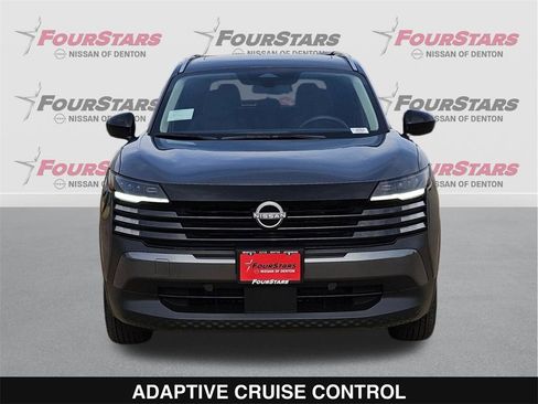 New 2026 Nissan Kicks SV image 10