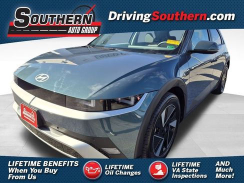 Used 2025 Hyundai Ioniq 5 SE image 1