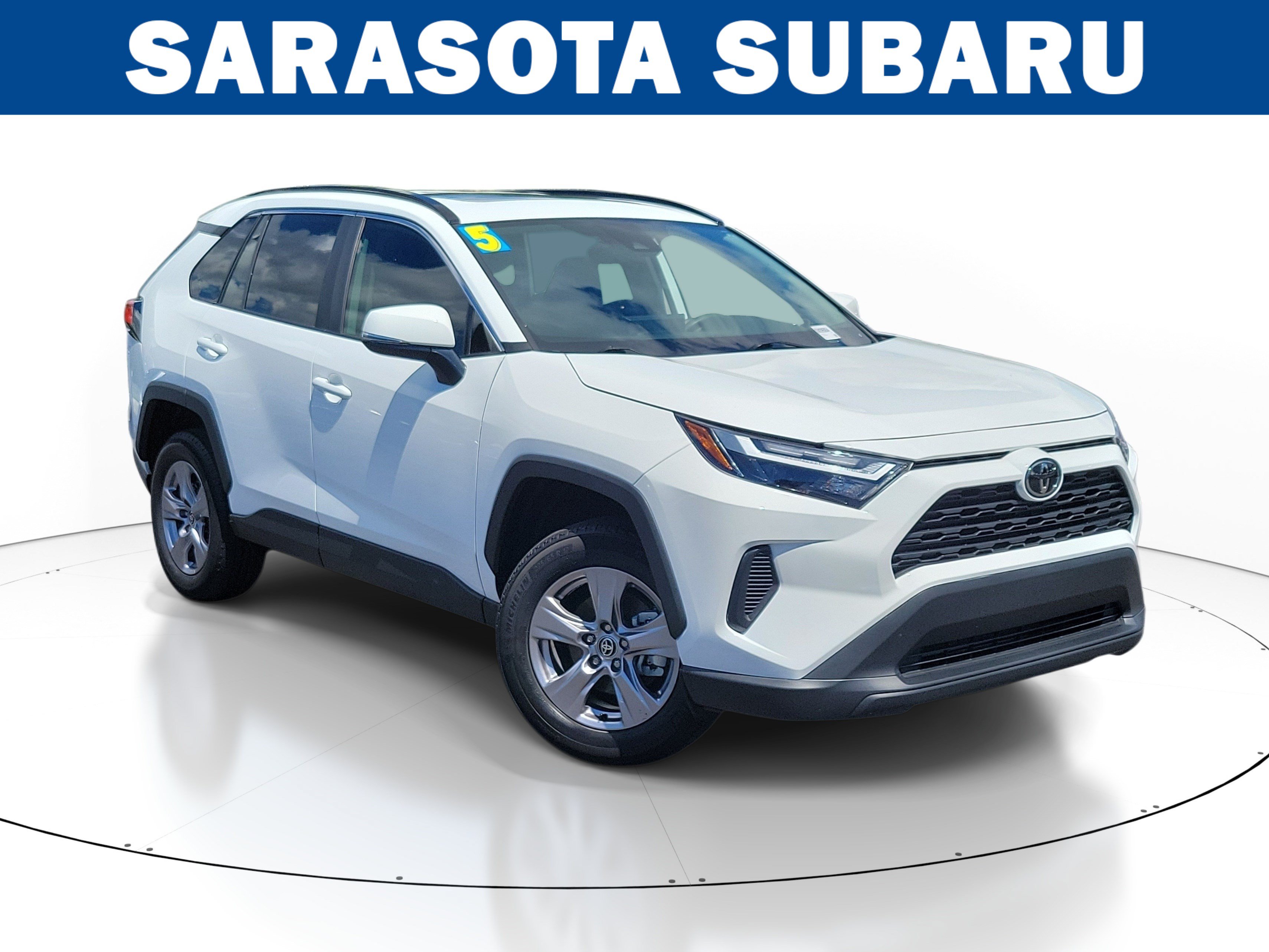 Used 2025 Toyota RAV4 XLE w/ Convenience Package FWD image 1