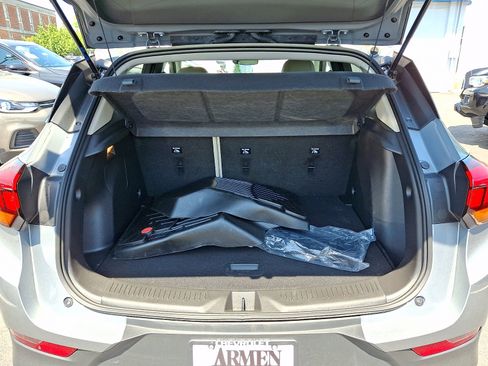Certified 2023 Buick Encore GX Preferred w/ Cold Weather Comfort Package FWD image 29