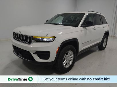 Used 2023 Jeep Grand Cherokee Laredo w/ Luxury Tech Group I