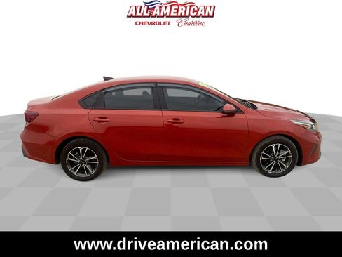 Used 2023 Kia Forte LXS w/ LXS Technology Package image 9