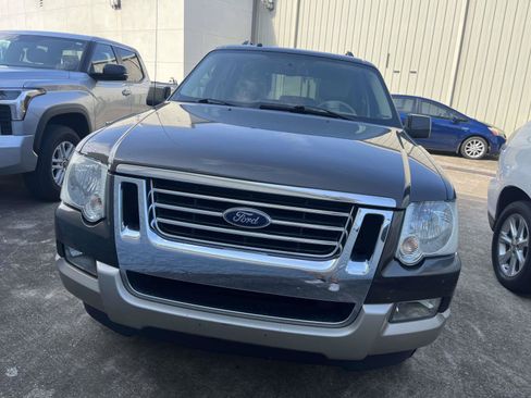 Used 2008 Ford Explorer Eddie Bauer RWD image 2