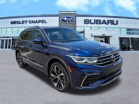 Used 2023 Volkswagen Tiguan SEL R-Line image 1