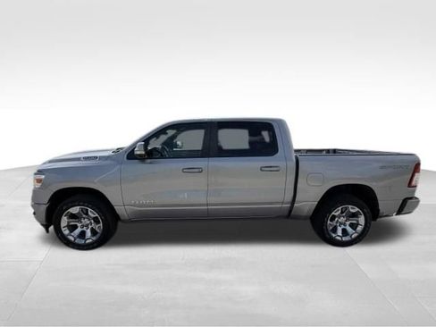 Used 2022 RAM 1500 Big Horn AWD/4WD image 3