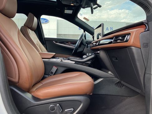 Used 2023 Lincoln Nautilus Reserve w/ Equipment Group 201A image 35