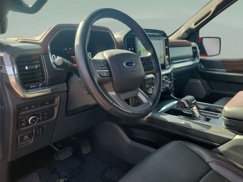 Used 2021 Ford F150 Lariat w/ Equipment Group 502A High AWD/4WD image 19