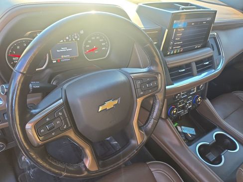 Used 2021 Chevrolet Tahoe High Country w/ Premium Package image 14