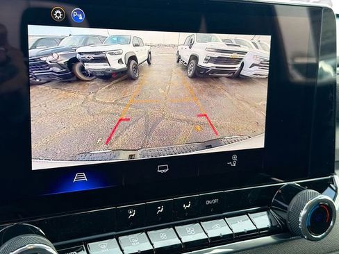 New 2026 Chevrolet Colorado Trail Boss AWD/4WD image 16