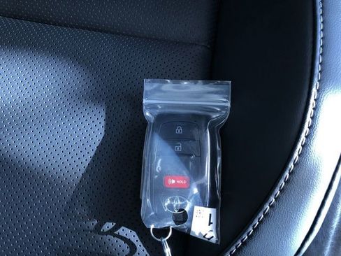 New 2026 Toyota Prius XLE image 23