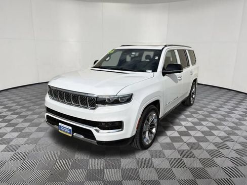Used 2023 Jeep Grand Wagoneer Series II AWD/4WD image 13