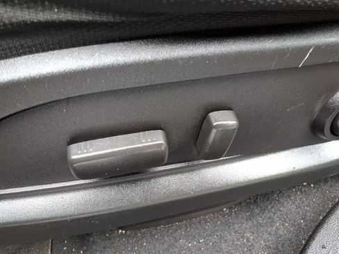 Used 2015 Chevrolet Traverse LT w/ Style and Technology Package image 15