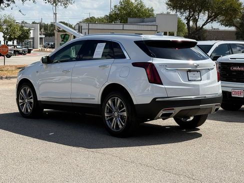 Certified 2024 Cadillac XT5 Premium Luxury FWD image 8