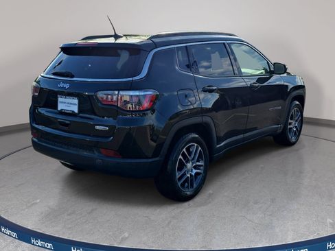 Used 2018 Jeep Compass Latitude w/ Popular Equipment Group FWD image 6