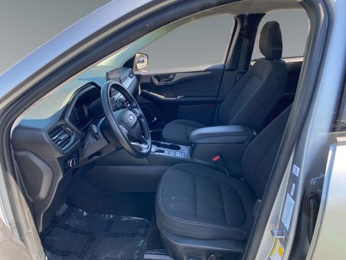 Used 2024 Ford Escape Active FWD image 9