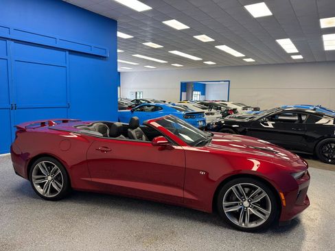 Used 2017 Chevrolet Camaro SS RWD image 5