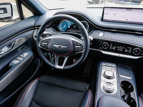 Used 2023 Genesis GV70 2.5T w/ Sport Prestige Package AWD/4WD image 17