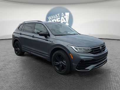 Used 2024 Volkswagen Tiguan SE R-Line