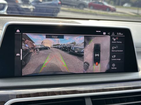 Used 2020 BMW M760i xDrive AWD/4WD image 40