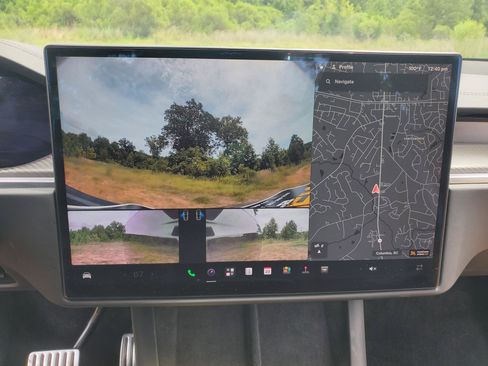Used 2022 Tesla Model X Plaid AWD/4WD image 33