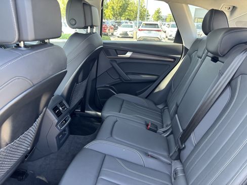 Used 2024 Audi Q5 2.0T Premium Plus w/ Premium Plus Package AWD/4WD image 18