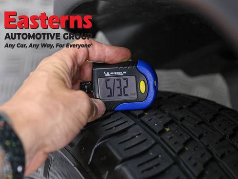 Used 2022 Jeep Compass Trailhawk w/ Trailhawk Elite Group AWD/4WD image 30