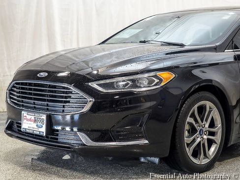 Used 2020 Ford Fusion SEL FWD image 3