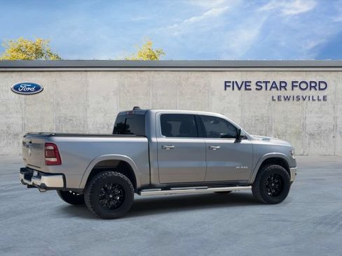 Used 2019 RAM 1500 Laramie AWD/4WD image 8