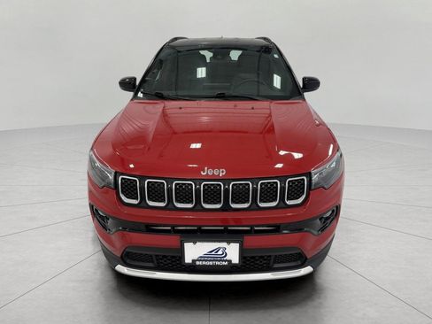 Used 2023 Jeep Compass Limited AWD/4WD image 13