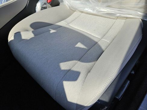 New 2025 Honda Accord SE image 8