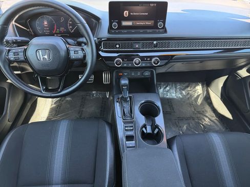 Used 2025 Honda Civic Sport image 5