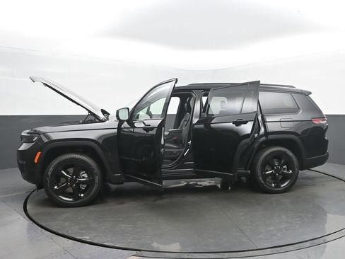 New 2025 Jeep Grand Cherokee L Limited image 56